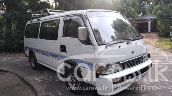 NISSAN CARAVAN 1993