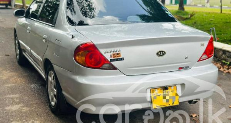 KIA SEPHIA 2004