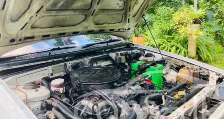 MAZDA FAMILIA 1989
