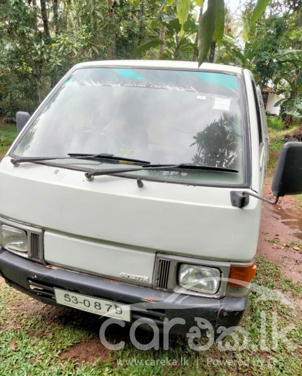 NISSAN VANETTE 1987