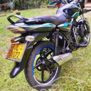 BAJAJ DISCOVER 100 2010