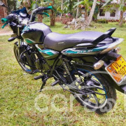BAJAJ DISCOVER 100 2010