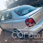 TOYOTA PLATZ 2000
