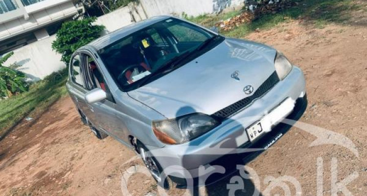 TOYOTA PLATZ 2000