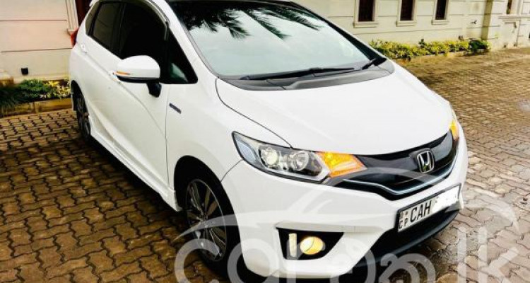HONDA FIT 2015