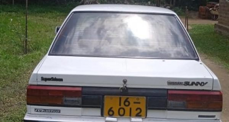 NISSAN SUNNY B12 1989