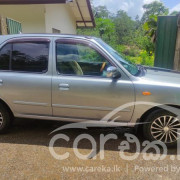 NISSAN MARCH 2000