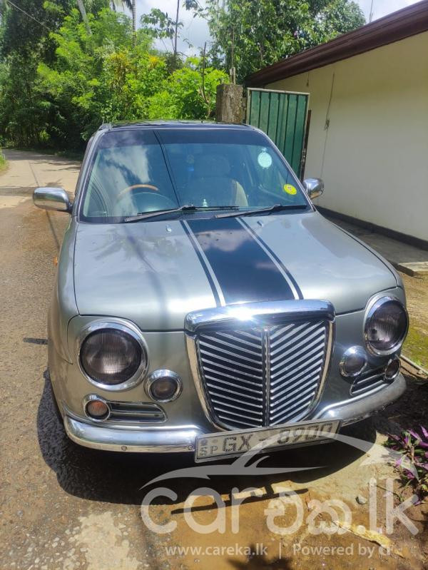 NISSAN MARCH 2000