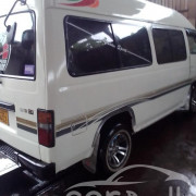 NISSAN CARAVAN 1980