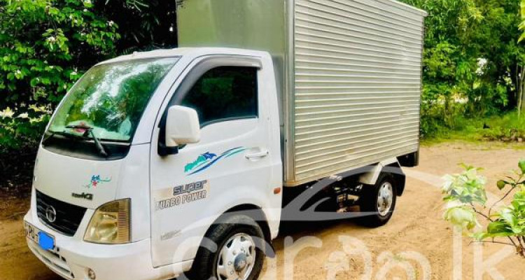 TATA SUPER ACE 2013
