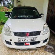 SUZUKI SWIFT 2011