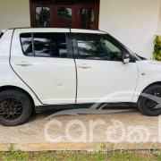 SUZUKI SWIFT 2011