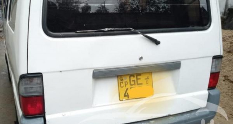 MAZDA BONGO 1995