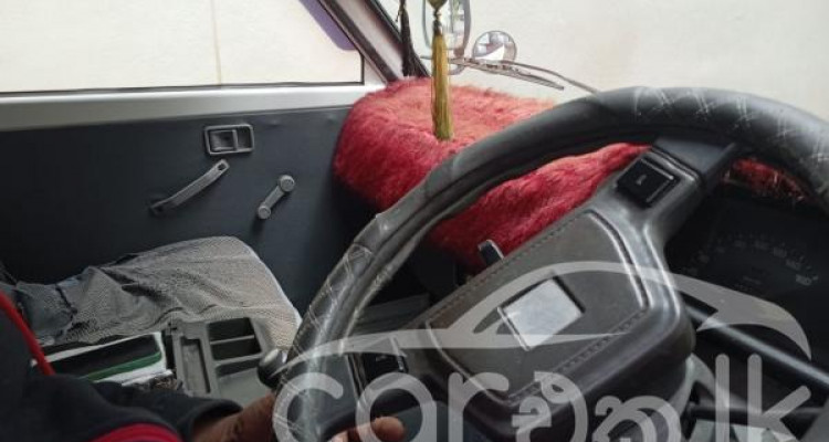 MAZDA BONGO 1995