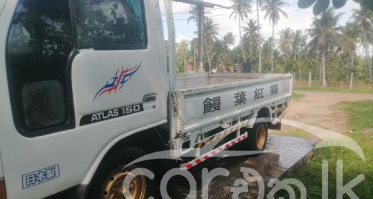 NISSAN ATLAS 1999
