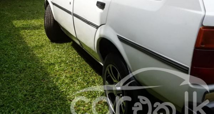 TOYOTA COROLLA 1986