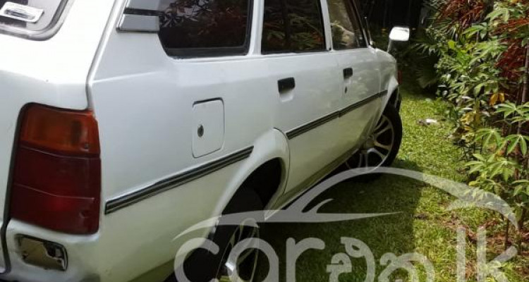 TOYOTA COROLLA 1986