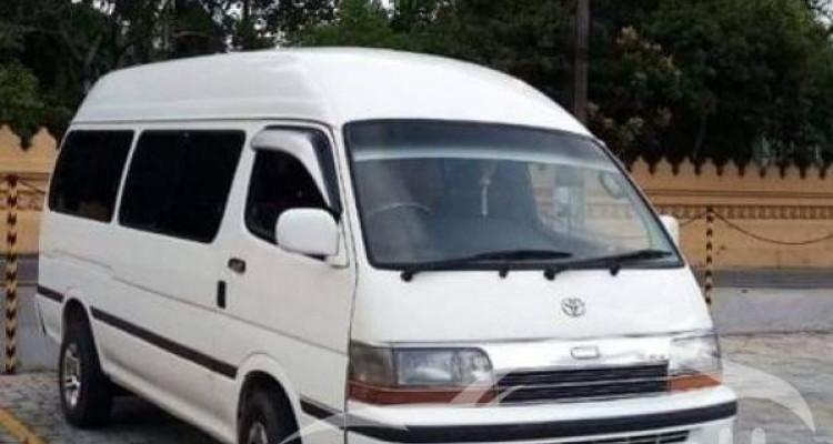 TOYOTA DOLPHIN 1993