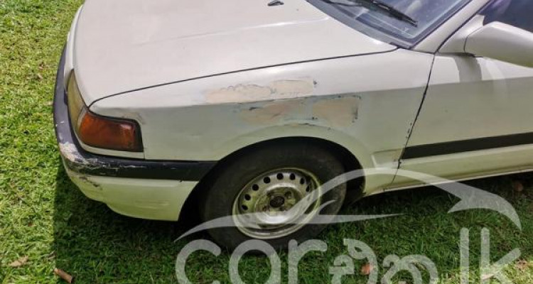 MAZDA FAMILIA 1995