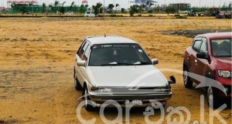 TOYOTA COROLLA II 1987