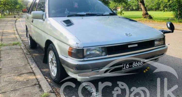 TOYOTA COROLLA II 1987