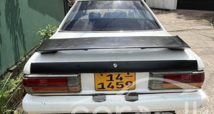MAZDA 323 1983