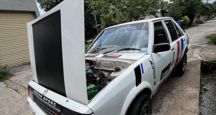 MAZDA 323 1983
