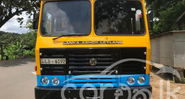 LANKA ASHOK LEYLAND TIPPER 2011