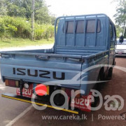 ISUZU NHR 1999