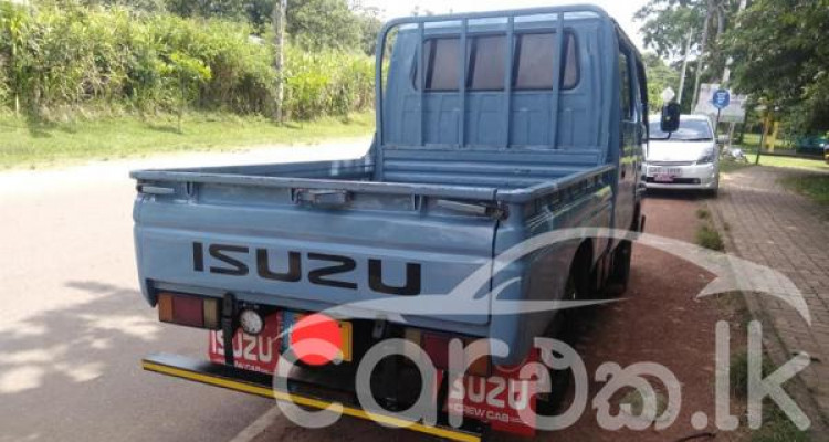 ISUZU NHR 1999