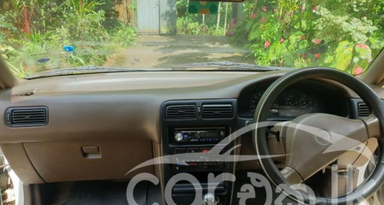NISSAN SUNNY 1992