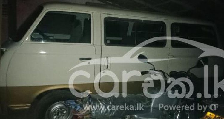 MITSUBISHI DELICA 1979