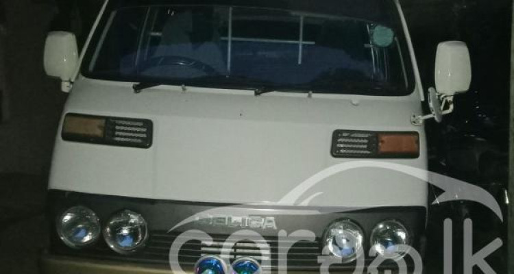 MITSUBISHI DELICA 1979