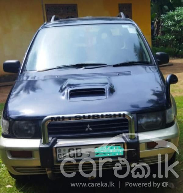MITSUBISHI RVR 1997