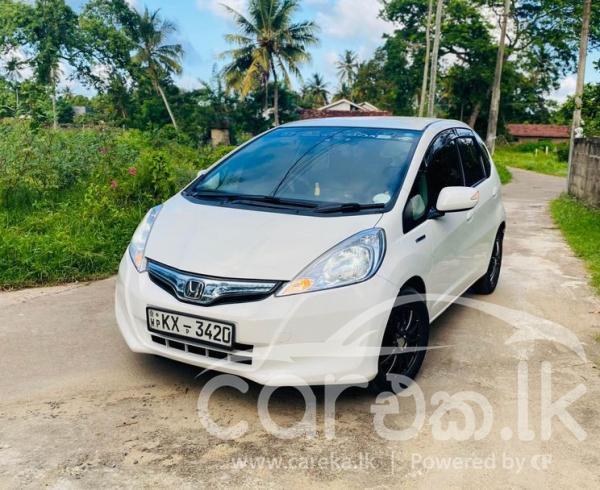 HONDA FIT GP1 2012
