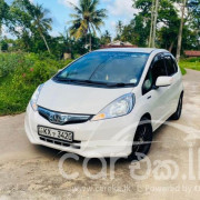 HONDA FIT GP1 2012