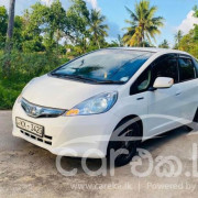 HONDA FIT GP1 2012