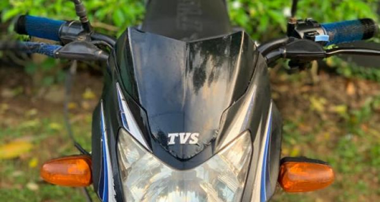 TVS METRO 2015