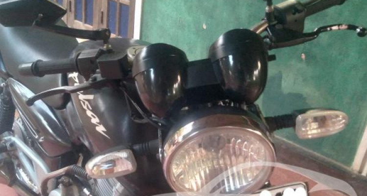 BAJAJ PULSAR 150 2003