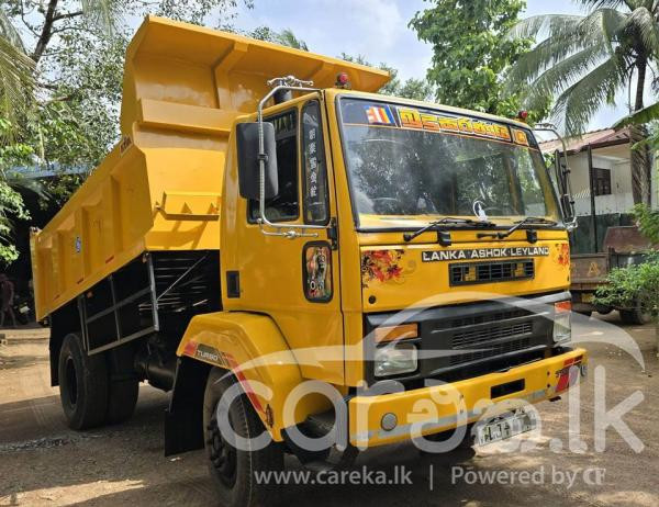 LANKA ASHOK LEYLAND CARGO 2012