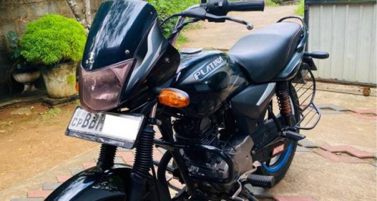 BAJAJ PLATINA 2016