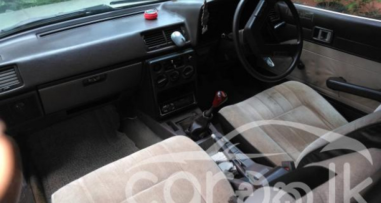 TOYOTA CARINA 1984