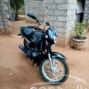 BAJAJ CT100 2018