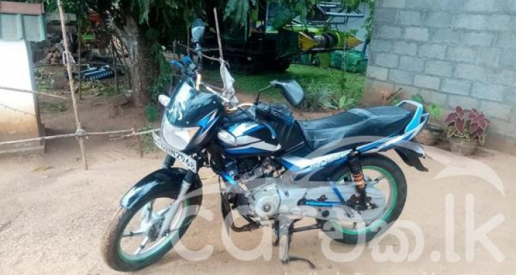BAJAJ CT100 2018