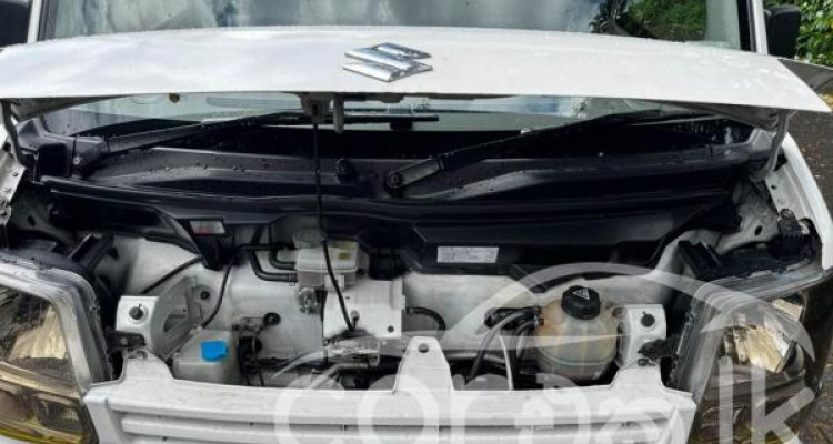 SUZUKI EVERY 2015
