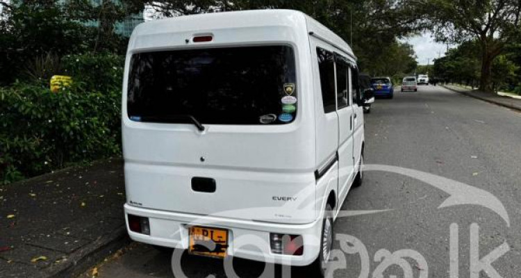 SUZUKI EVERY 2015