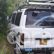 TOYOTA HIACE LH51 1989