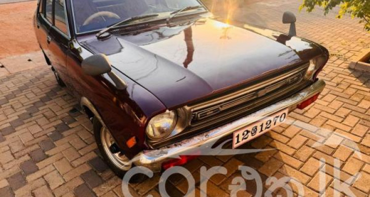 NISSAN SUNNY B211 1977