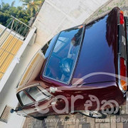 NISSAN SUNNY B211 1977