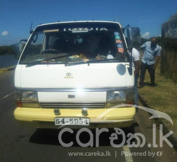 TOYOTA HIACE LH51 1989